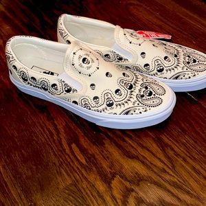 Women’s Vans shoes
